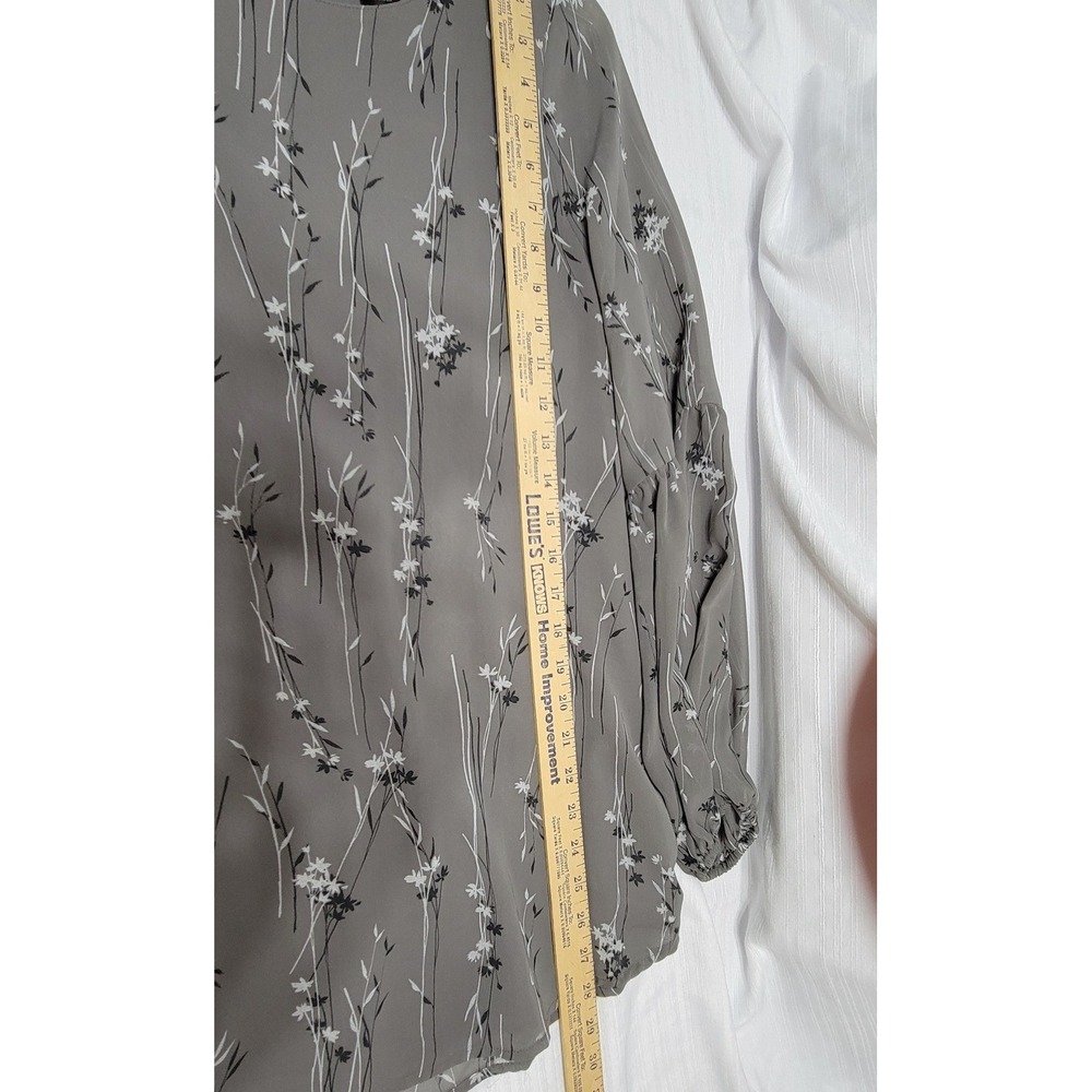 Gray Floral Balloon Sleeve Blouse Large L Round Neck Keyhole - Picture 6 of 8